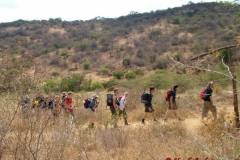 72011 Climbing Longido