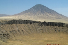 80325Ol Doinyo Lengai + Sunken Crater